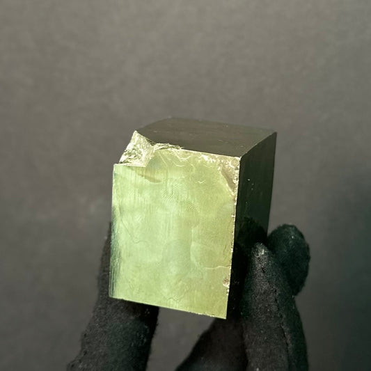 *Single Cube Pyrite Specimen from Mina Ampliación A Victoria, Navajún, Spain.