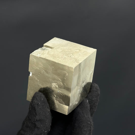 *Single Cube Pyrite Specimen from Mina Ampliación A Victoria, Navajún, Spain.
