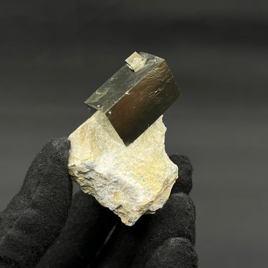 *Rectagular Pyrite on Matrix from Mina Ampliación A Victoria, Navajún, Spain.