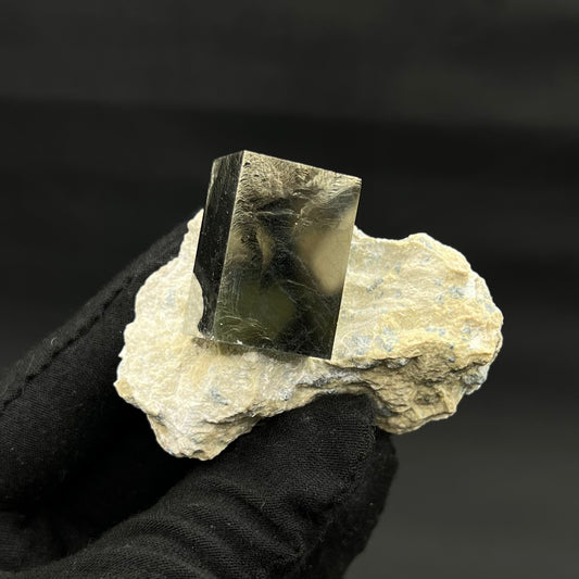 *Rectangular Pyrite Crystal on Matrix from Mina Ampliaciõn A Victoria, Navajún, Spain.
