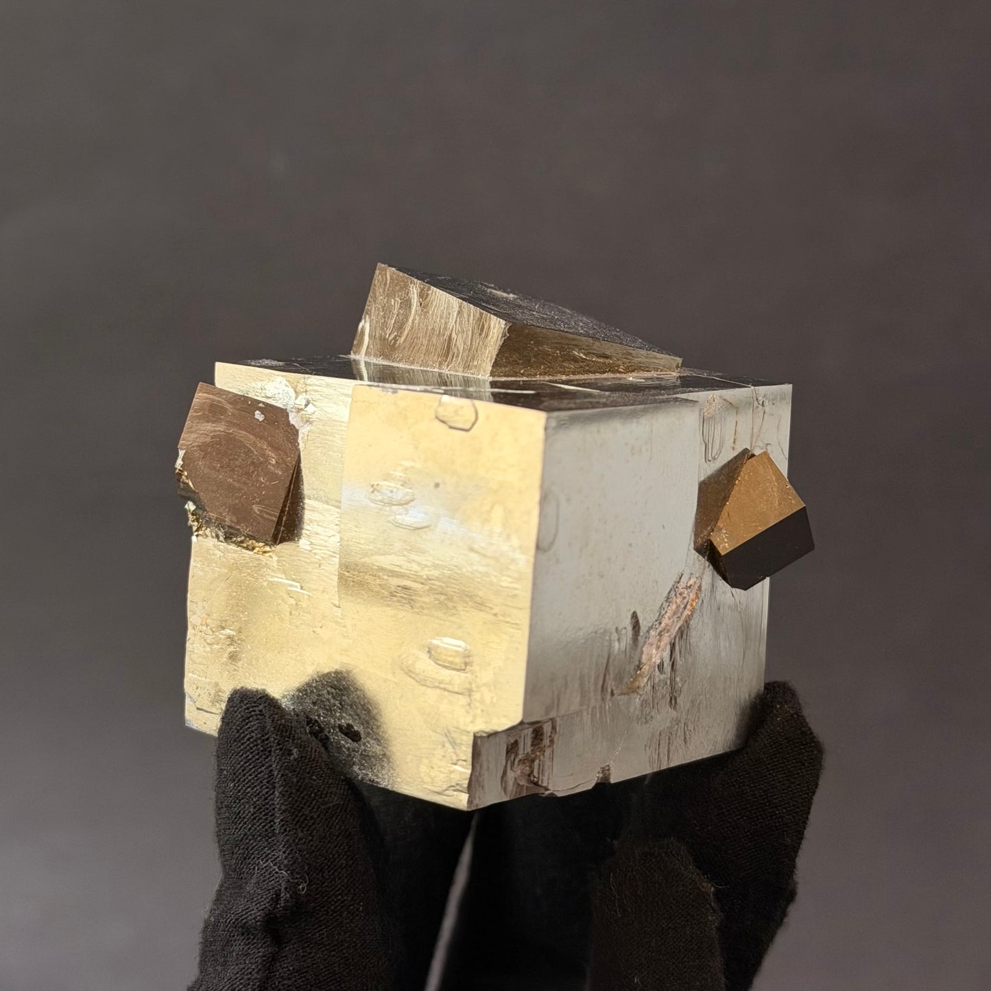 *Intergrown Pyrite Cubes Specimen from Mina Ampliación A Victoria, Navajún, Spain.