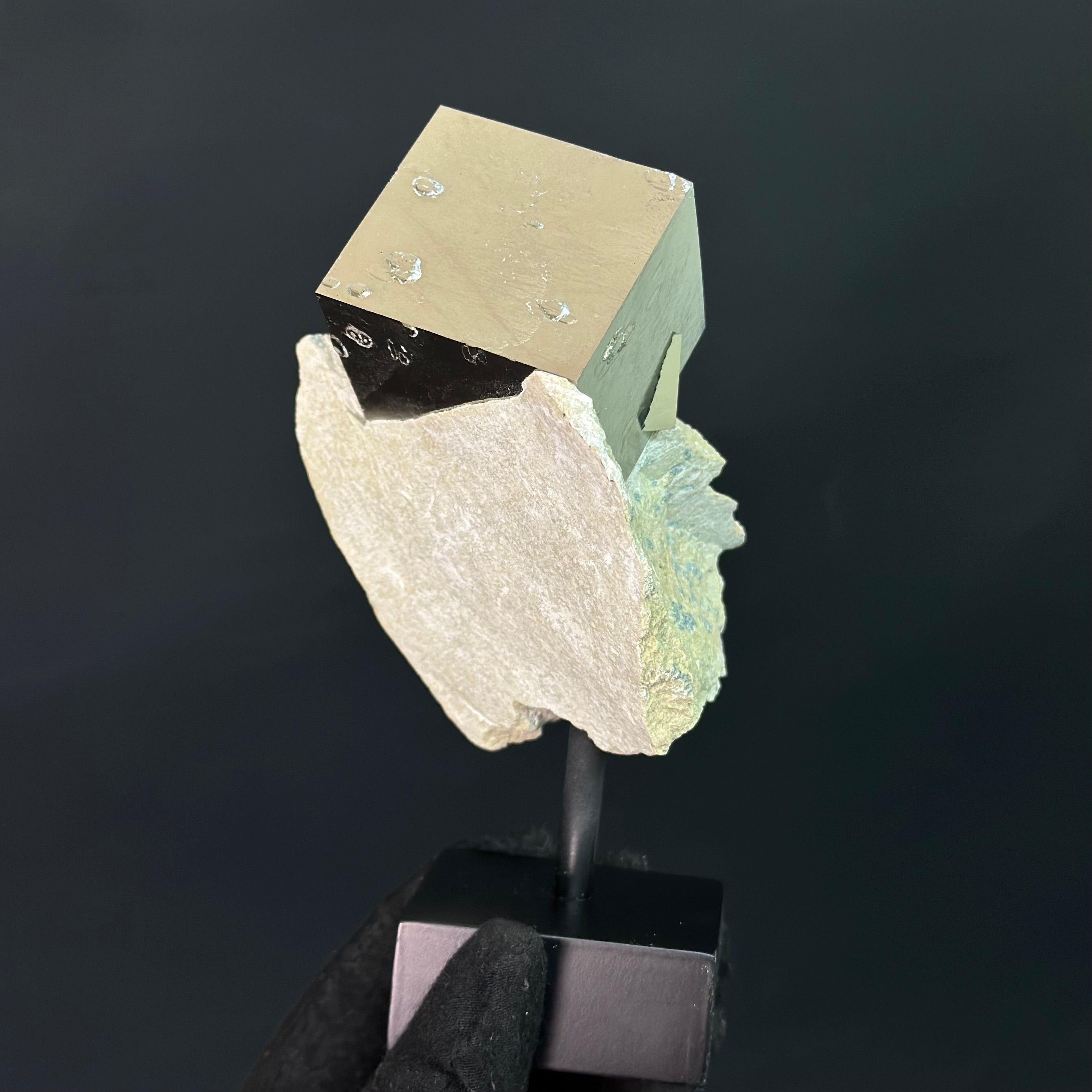 Intergrown Pyrite on Matrix with Metal Base from  Mina Ampliación A Victoria, Navajún, Spain