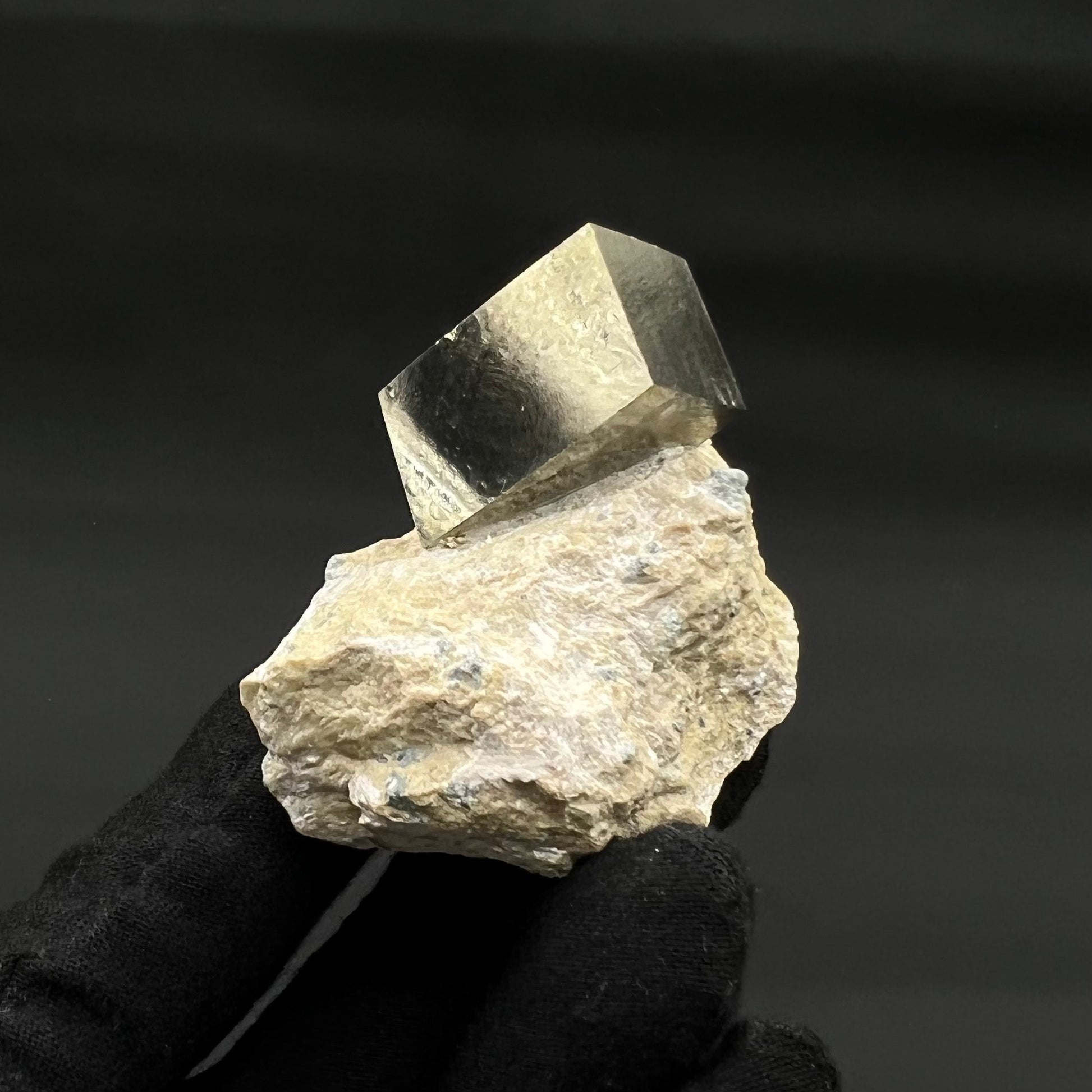 Rectagular Pyrite on Matrix from Mina Ampliación A Victoria, Navajún